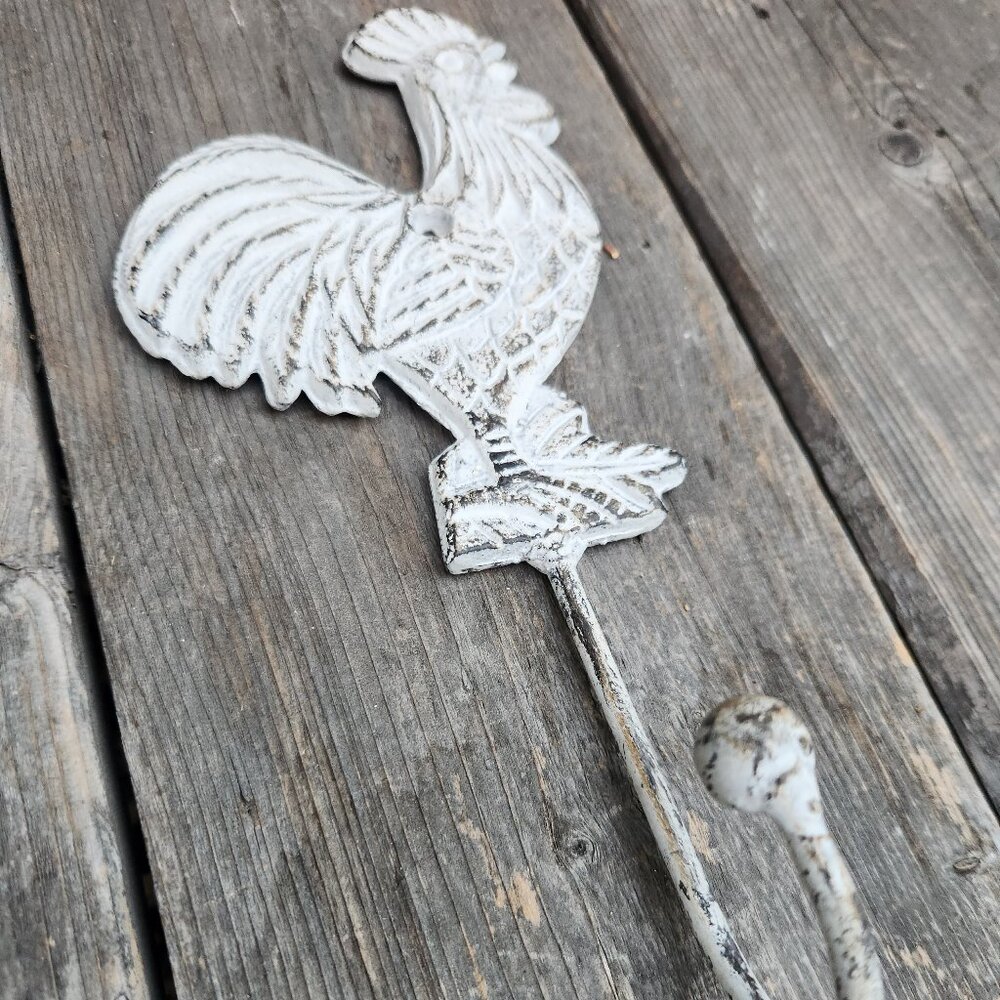Vintage Touch Rooster Cast Iron Distress Wall Hook